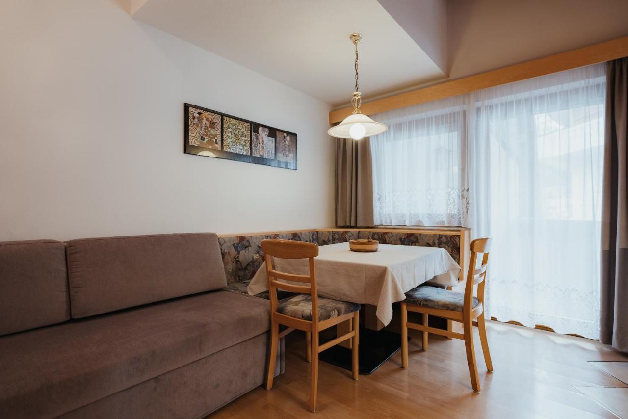 Residence Chalet Pinis Corvara Zewnętrze zdjęcie