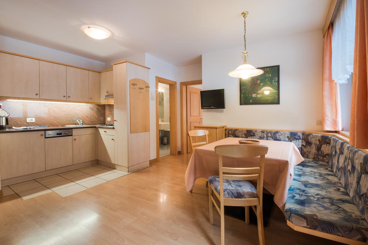 Residence Chalet Pinis Corvara Zewnętrze zdjęcie